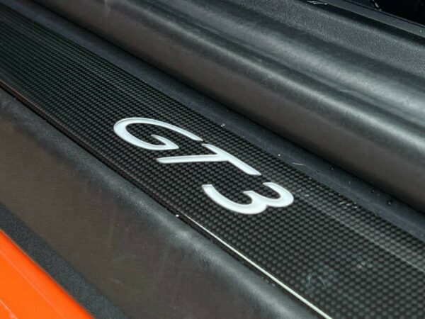 PORSCHE 991 GT3 4.0L PHASE 2  Couleur unique !! – Image 16