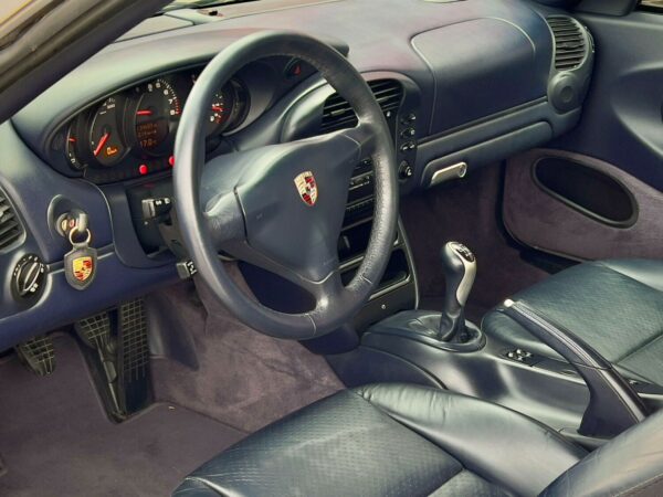 Porsche 996 carrera 2 cabriolet 3.6l Boite mécanique vendue 02/2025 – Image 11