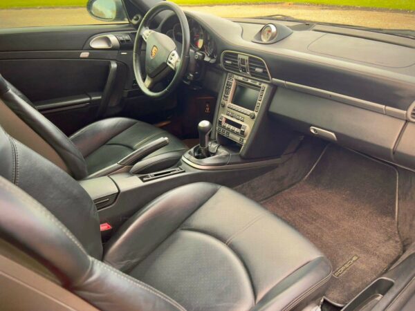 PORSCHE 997 CARRERA 2S  Vendue janvier 2025 – Image 18