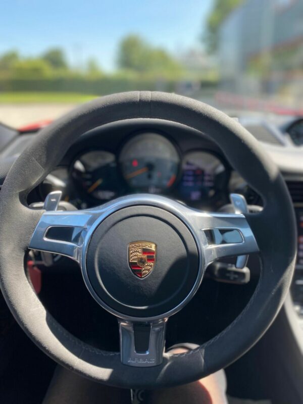 PORSCHE 991 GT3 Phase 1 Disponible sur rendez vous – Image 12