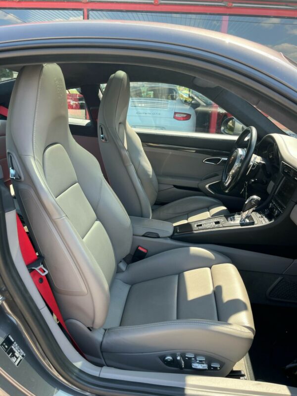 PORSCHE 991 CARRERA 4S  Full options ! - Prochainement dans nos locaux – Image 13