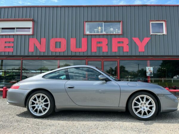 Porsche 996 carrera 2 3.6l 320cv  Bientôt à la vente
