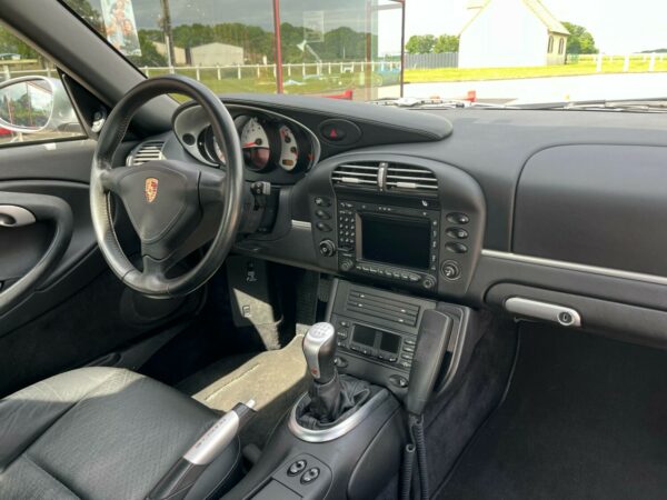Porsche 996 carrera 2 3.6l 320cv  Bientôt à la vente – Image 11