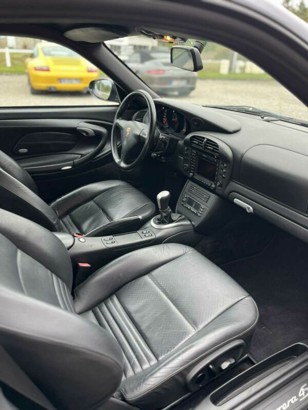 PORSCHE 996 CARRERA 4S  Sors de révision – Image 9