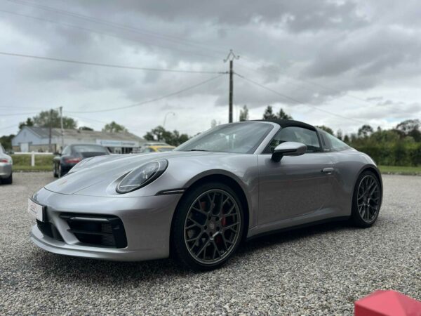 PORSCHE 992 TARGA 4S   1ere main - Sors de révision – Image 4